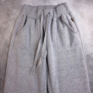Avalanche Outdoor Supply Co Gray Sherpa Lined Joggers Sweatpants Small